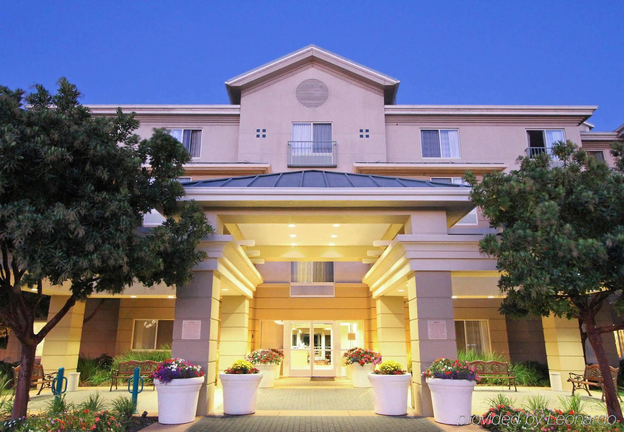 Towneplace Suites Redwood City Redwood Shores Exterior photo